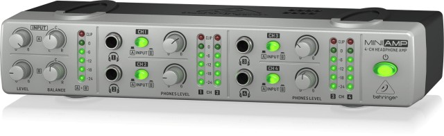 Behringer AMP800 V2