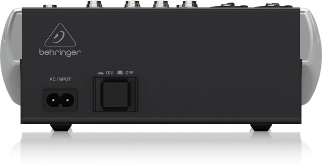 Behringer XENYX QX602MP3