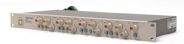 Tascam MX-4