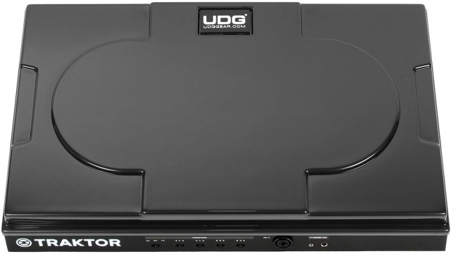 UDG Ultimate NI Traktor Kontrol S4 MK3 Equipment Cover Black (U94118BL)