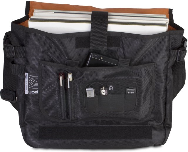 UDG Ultimate CourierBag Black, Orange inside (U9450BL/OR)