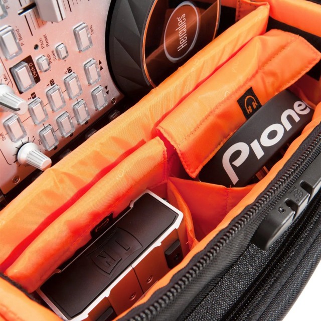 UDG Ultimate Digi Trolley To Go Black/Orange (U9880BL/OR)