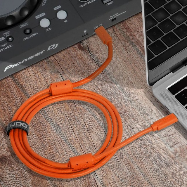 UDG Ultimate Cable USB 3.2 C-C Orange Straight 1.5m (U99001OR)