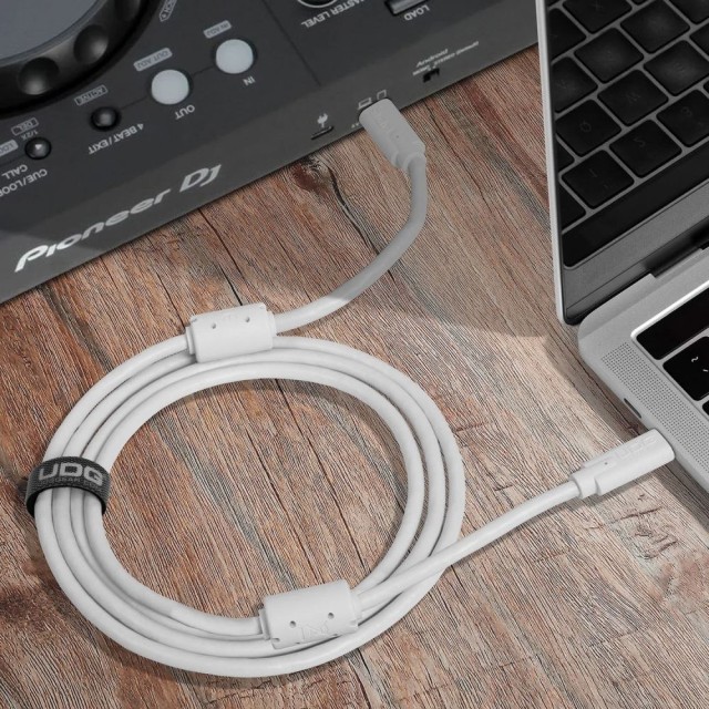 UDG Ultimate Cable USB 3.2 C-C White Straight 1.5m (U99001WH)