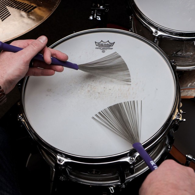 VIC FIRTH HB HERITAGE BRUSH