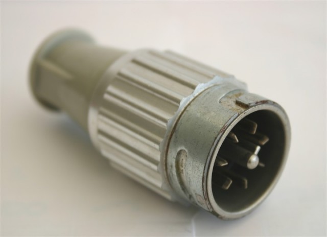 VOVOX 7.1502 customized Amphenol Tuchel 8 pin - Amphenol Tuchel 8 pin