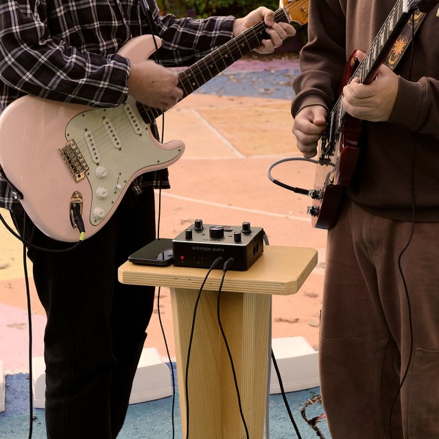 �������� ����� Antelope Audio Zenith 2