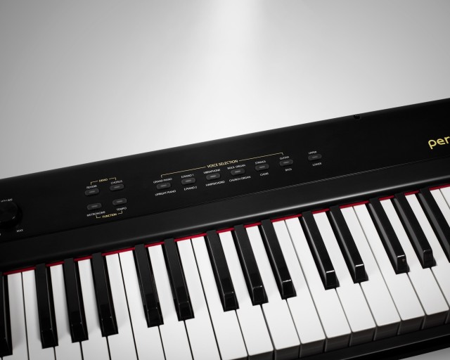 Artesia Performer Black