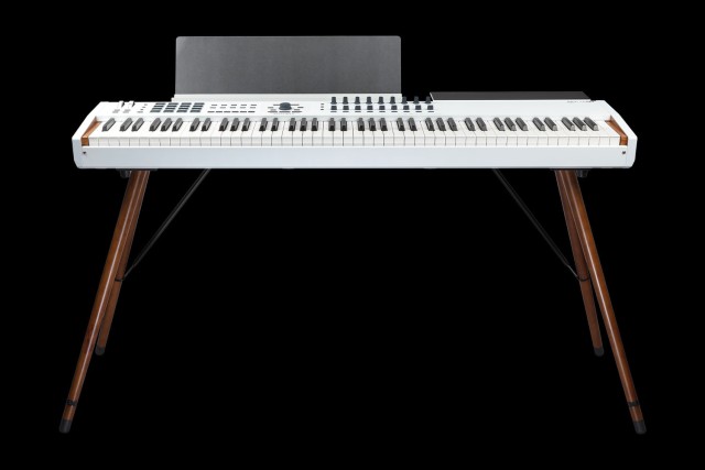 Arturia KeyLab 88 MkII White