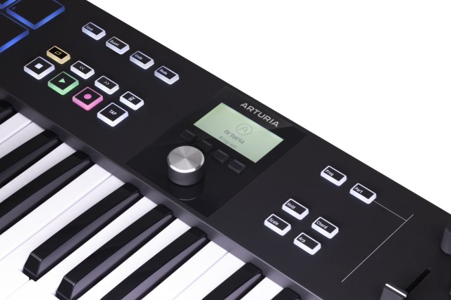����-���������� Arturia KeyLab Essential 49 mk3 Black