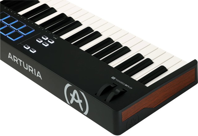 ����-���������� Arturia KeyLab Essential 88 mk3 Black