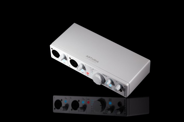 ������� ����� Arturia MiniFuse 2 White