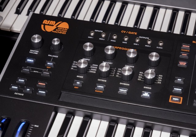 ASM HYDRASYNTH Deluxe