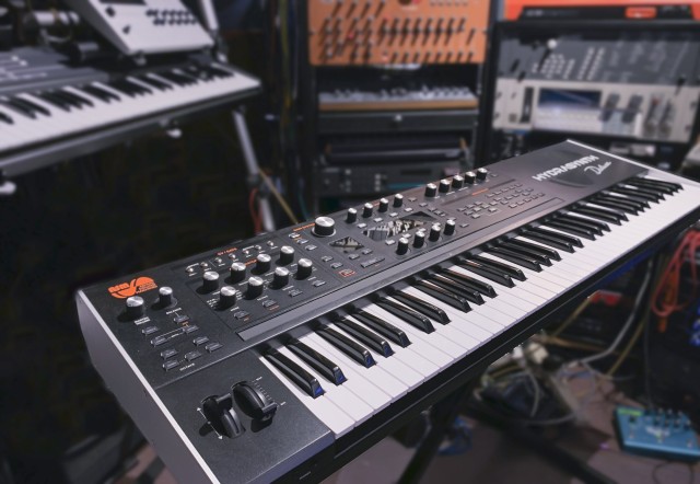 ASM HYDRASYNTH Deluxe