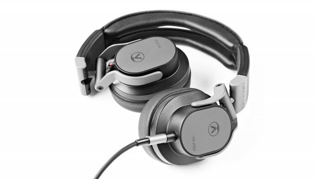 ��������� �������� Austrian Audio Hi-X50