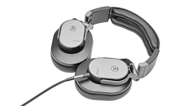 ��������� �������� Austrian Audio Hi-X55
