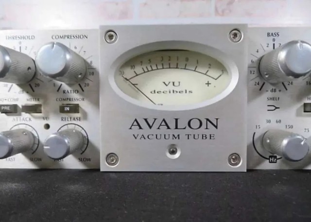 ����������� ������������� Avalon VT-737SP