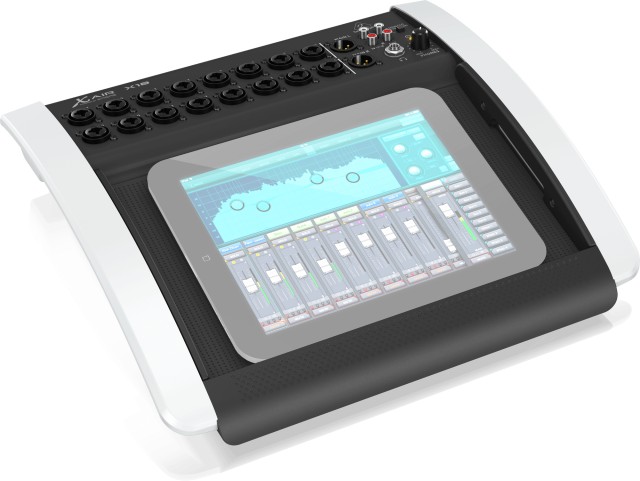 Behringer X18