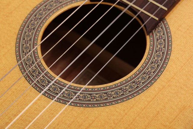 �������� ����� CORT AC100 (Semi Gloss)