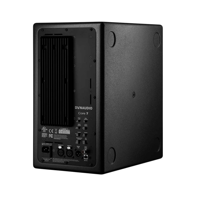 ��������� ������� Dynaudio Core 7
