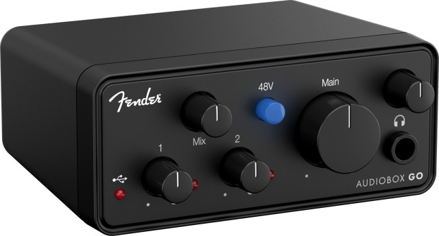 �������� ����� FENDER AudioBox GO