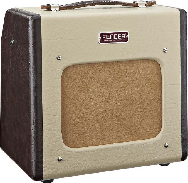 Fender CHAMPION 600