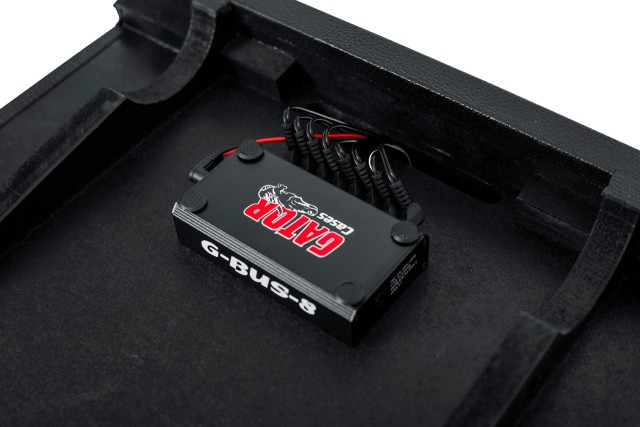 ��������� GATOR GPT-BL-PWR Pedal Board