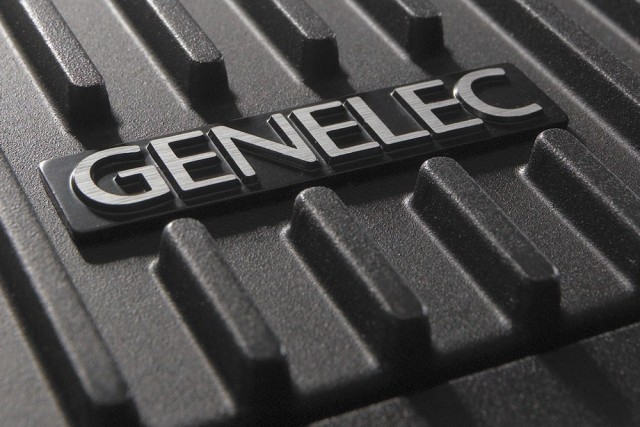 �������� Genelec 7050CPM