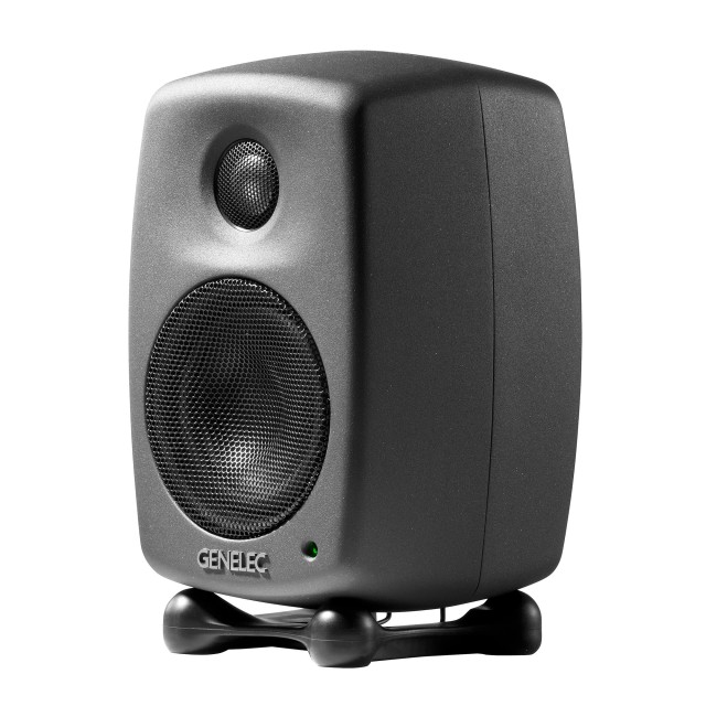 ��������� ������� Genelec 8010AP