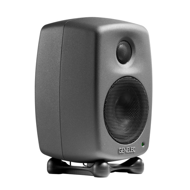 ��������� ������� Genelec 8010AP