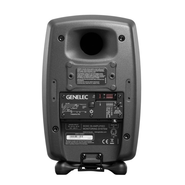 ��������� ������� Genelec 8030CP