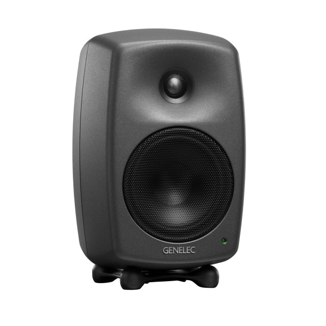 ��������� ������� Genelec 8030CP