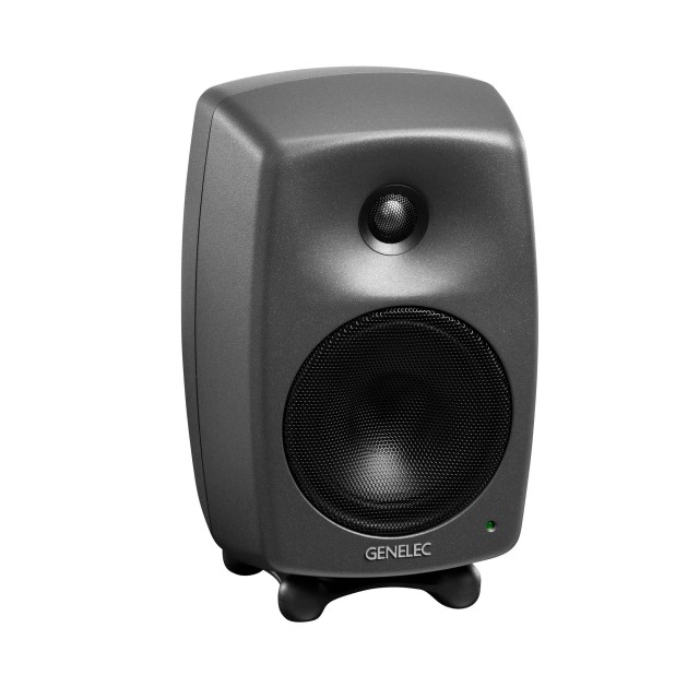 ��������� ������� Genelec 8030CP