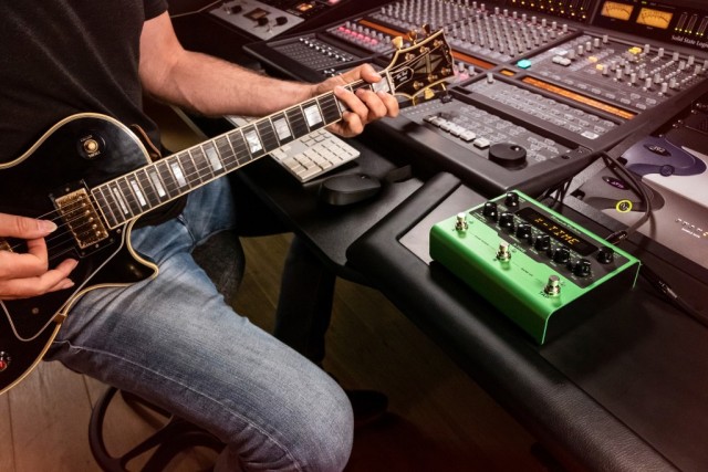 ������ ������ IK MULTIMEDIA Amplitube X-TIME