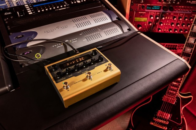 ������ ������ IK MULTIMEDIA Amplitube X-VIBE