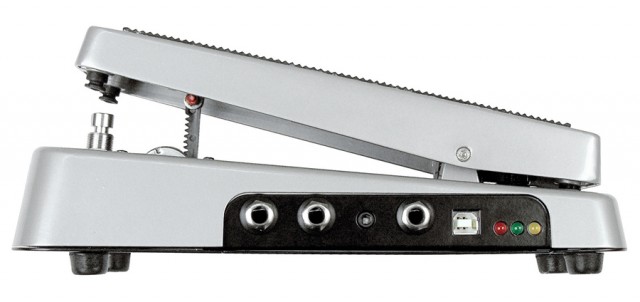 IK Multimedia StealthPedal CS