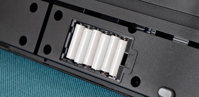 ����������� ������� Korg Liano