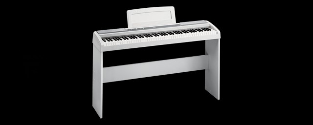 ����������� ������� Korg SP170S BK