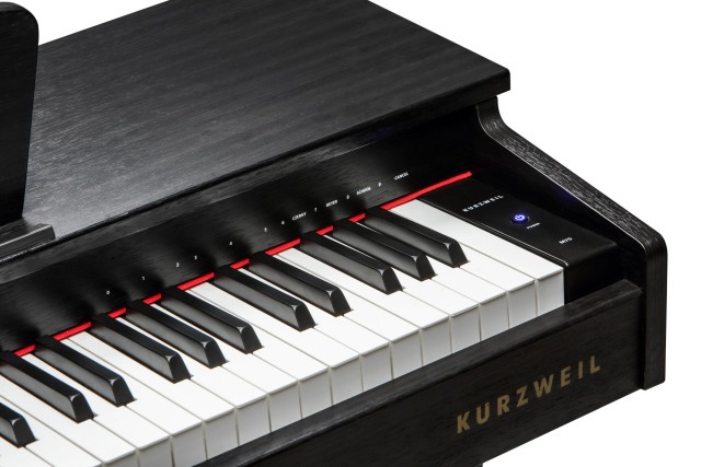 �������� ������� Kurzweil M70 SR