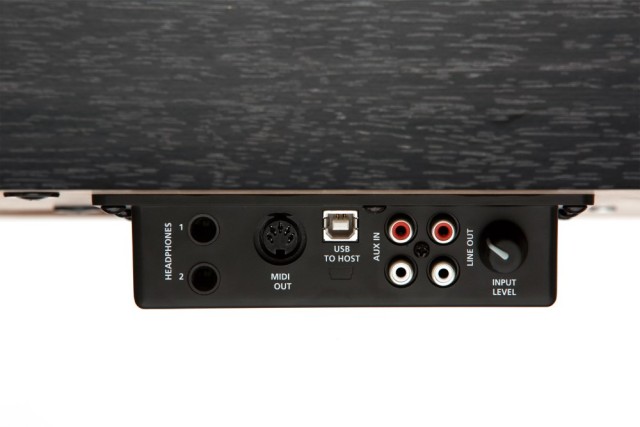 �������� ������� Kurzweil M90 SR