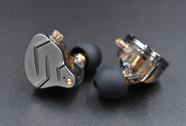 KZ Audio ZSN PRO GREY MIC