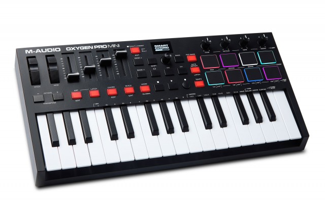 ����-���������� M-Audio Oxygen Pro Mini