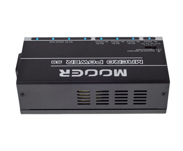 ������� �������� MOOER MACRO POWER S8