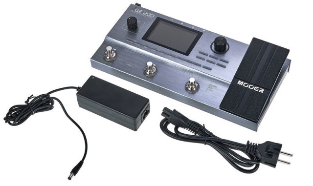 ������ ������ MOOER GE200