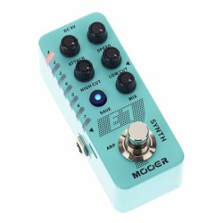 MOOER E7 Polyphonic Guitar Synth