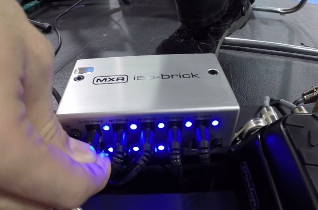 ������� �������� MXR ISO-BRICK
