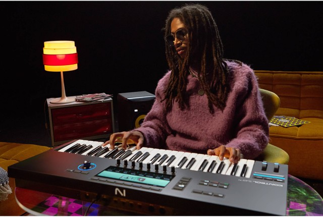 MIDI-��������� Native Instruments Komplete Kontrol S49 MK3