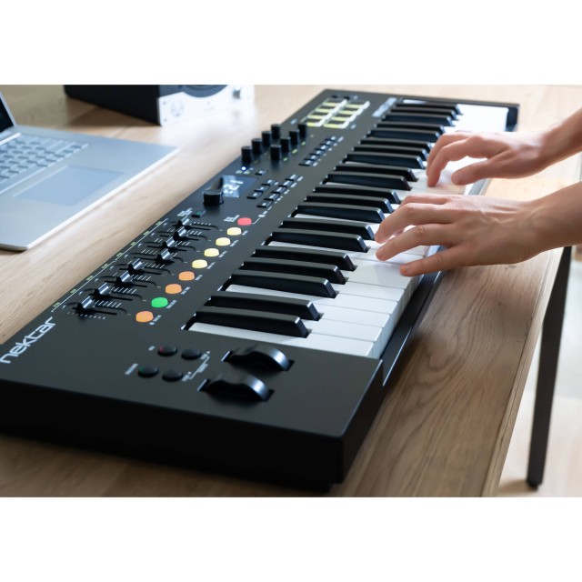 MIDI-��������� Nektar Impact LX49 mk3
