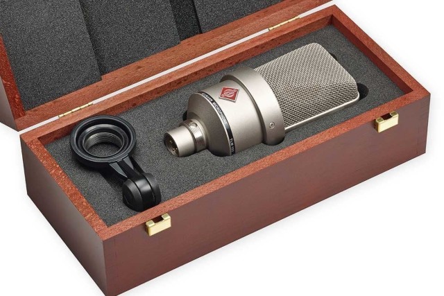 ��������� �������� Neumann TLM 103