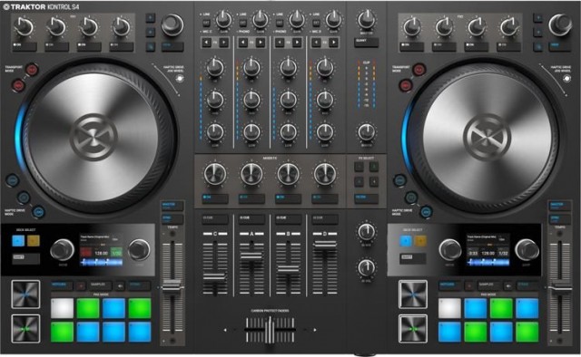 Native Instruments Traktor Kontrol S4 mkIII